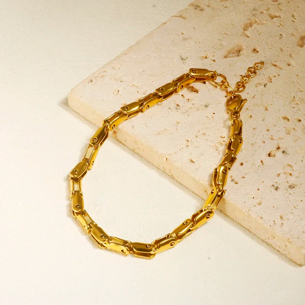 Pixor Stainless Steel Ladies Elegant Bracelet Bangle