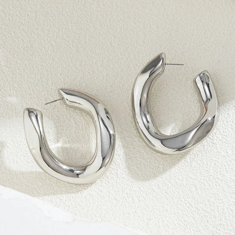 New Vintage Gold Color Irregular C-shaped Hoop Earrings for Women 2024 Punk Geometry Metal Earrings Hip Hop Party Jewelry gifts
